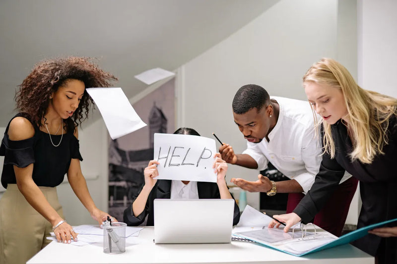 Từ hoảng loạn đến bình tĩnh: 8 mẹo tư duy linh hoạt với tình huống bất ngờ